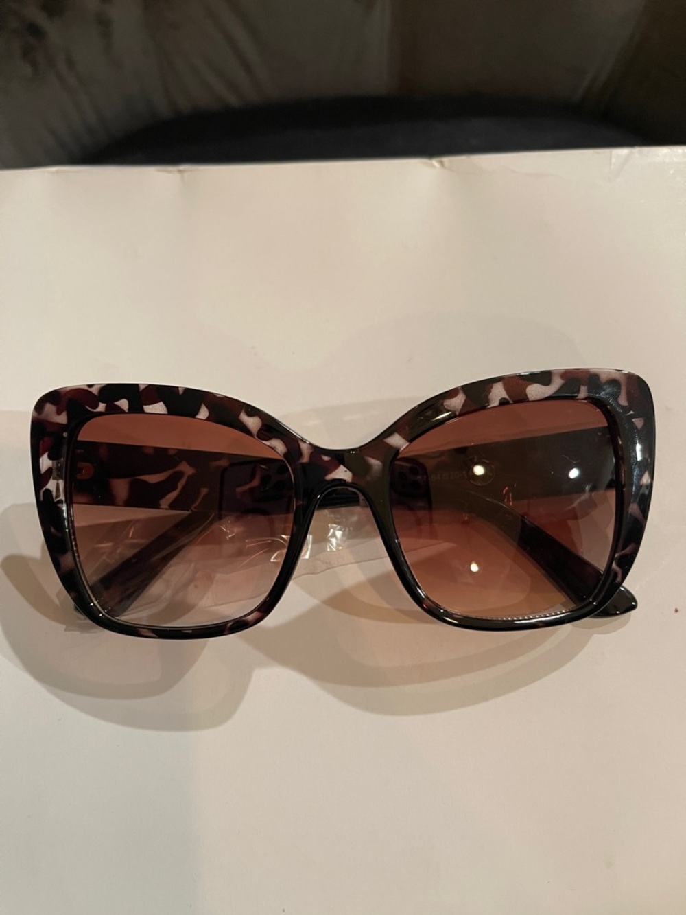 Women’s Oversized Tortoiseshell Sunglasses - Brown Lenses